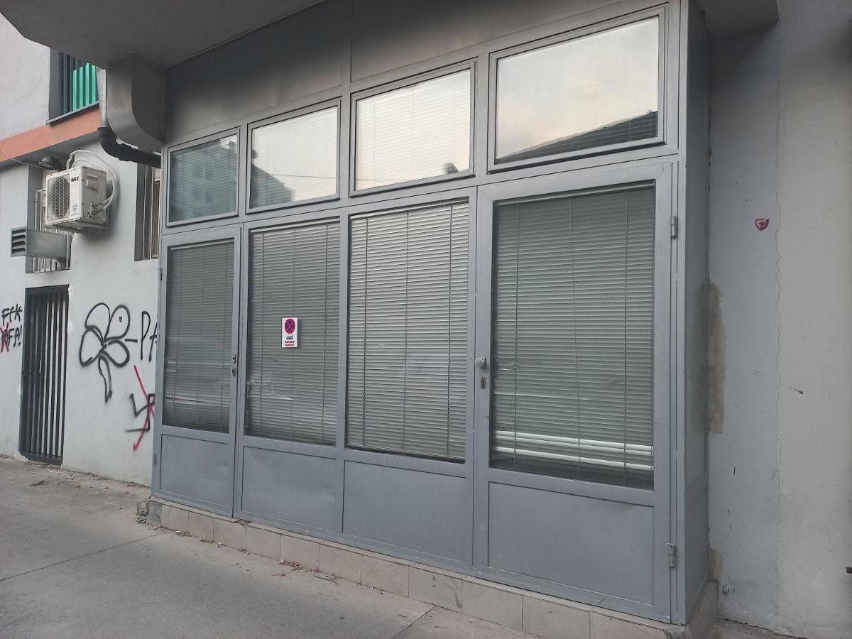 Big Bed, Rumenacka 7 Novi Sad Luaran gambar